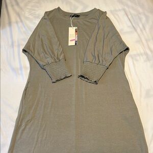 Women’s Dokotoo Dress Size Medium